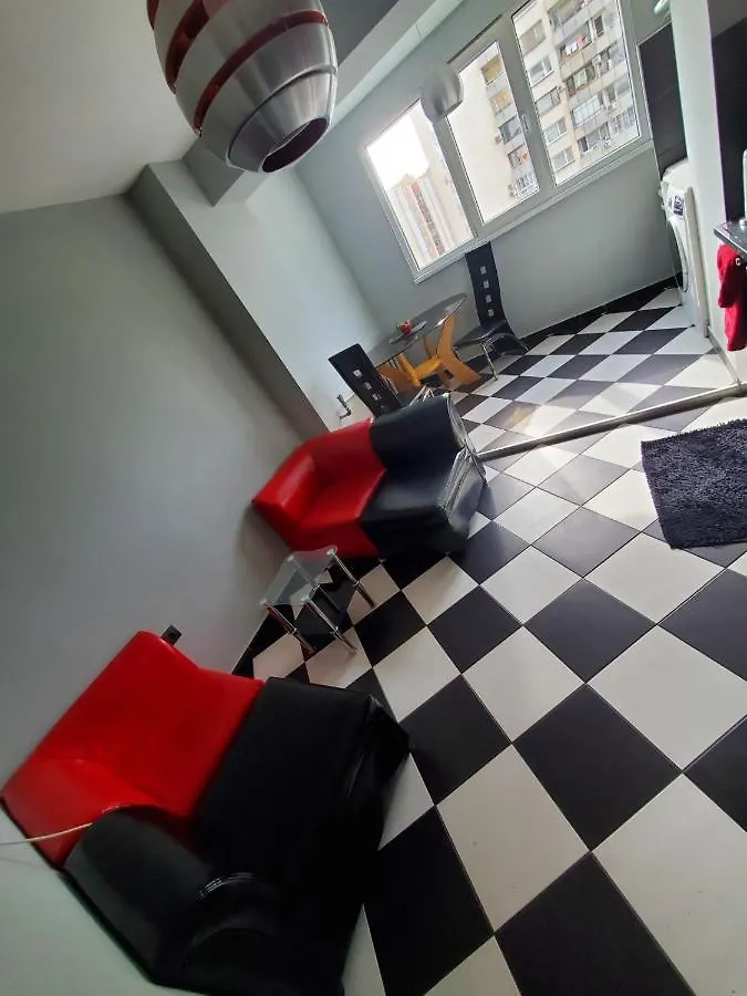 Свежест И Уют Център Безплатен Паркинг Релакс Plovdiv Apartment